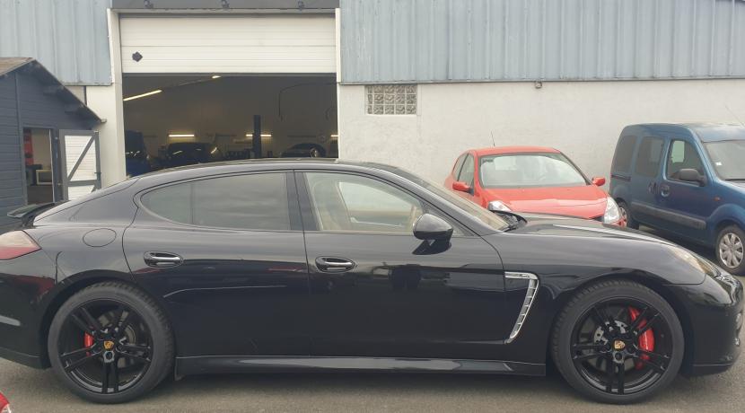 Porsche Panamera 4.8 V8 500 TURBO