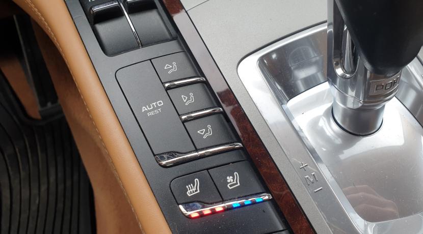 Porsche Panamera 4.8 V8 500 TURBO