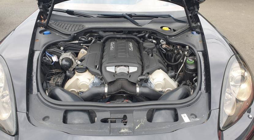 Porsche Panamera 4.8 V8 500 TURBO