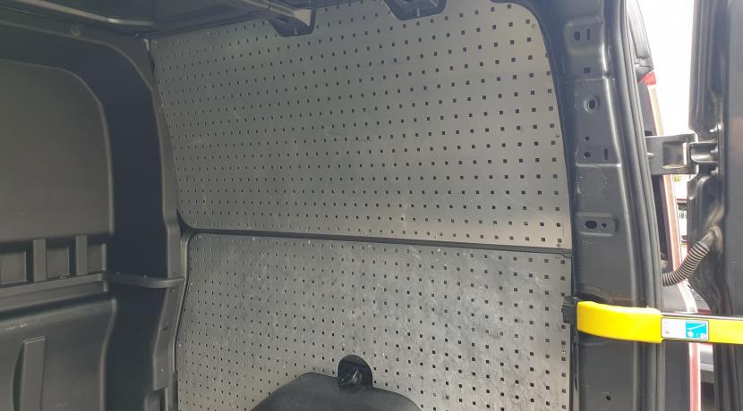 Ford Transit Custom 2.2 TDCI 155 310 L2H1 CABINE APPROFONDIE AMBIENTE