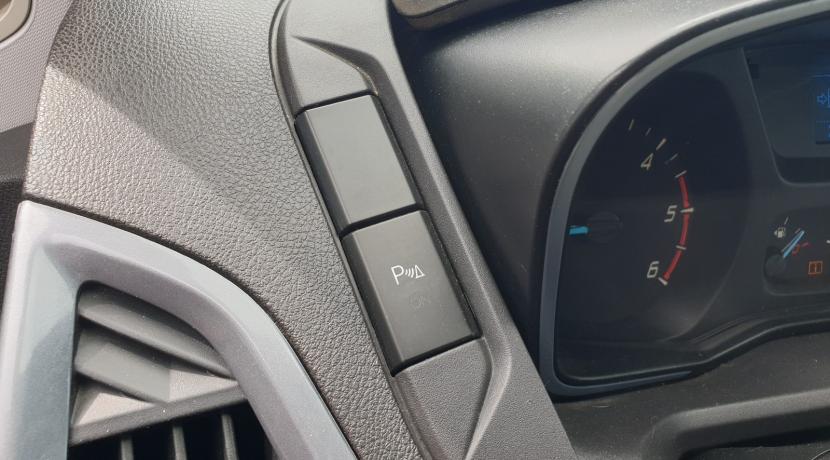 Ford Transit Custom 2.2 TDCI 155 310 L2H1 CABINE APPROFONDIE AMBIENTE