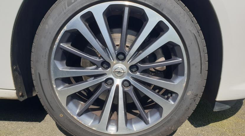 Opel Insignia 2 Grand Sport II 1.6 DIESEL 136 7CV BUSINESS EDITION PACK AUTO