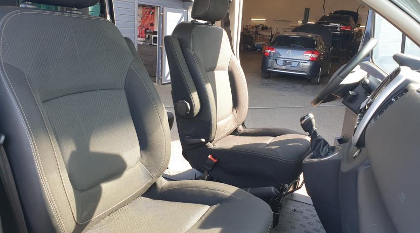 Renault Trafic 3 Combi III (2) COMBI 2.0 DCI 145 INTENS L1 8PL