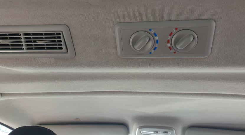 Renault Trafic 3 Combi III (2) COMBI 2.0 DCI 145 INTENS L1 8PL