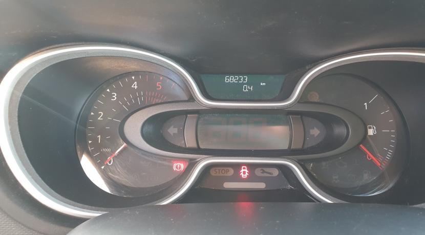 Renault Trafic 3 Combi III (2) COMBI 2.0 DCI 145 INTENS L1 8PL