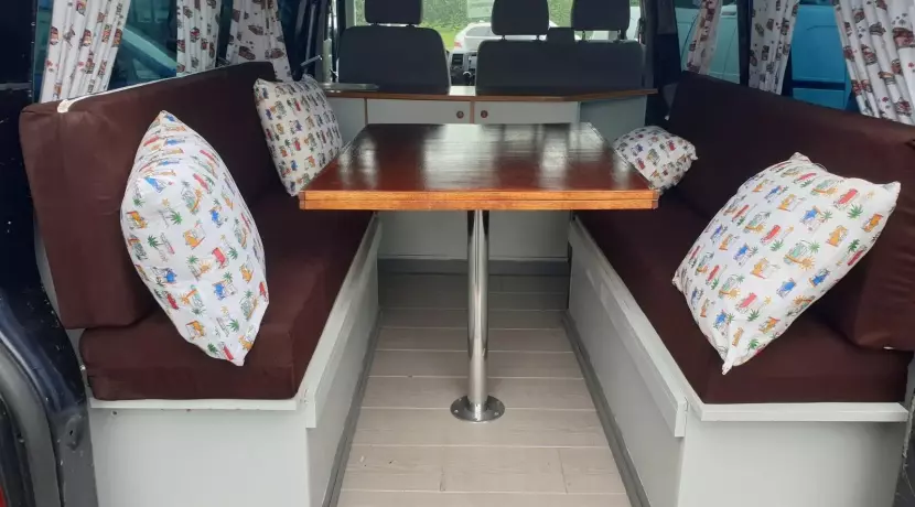 Volkswagen Transporter FGN VITRE CM 2.5 TDI 130 2.8T 4MOTION