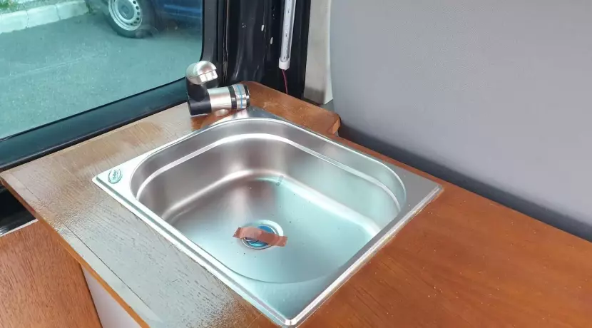 Volkswagen Transporter FGN VITRE CM 2.5 TDI 130 2.8T 4MOTION