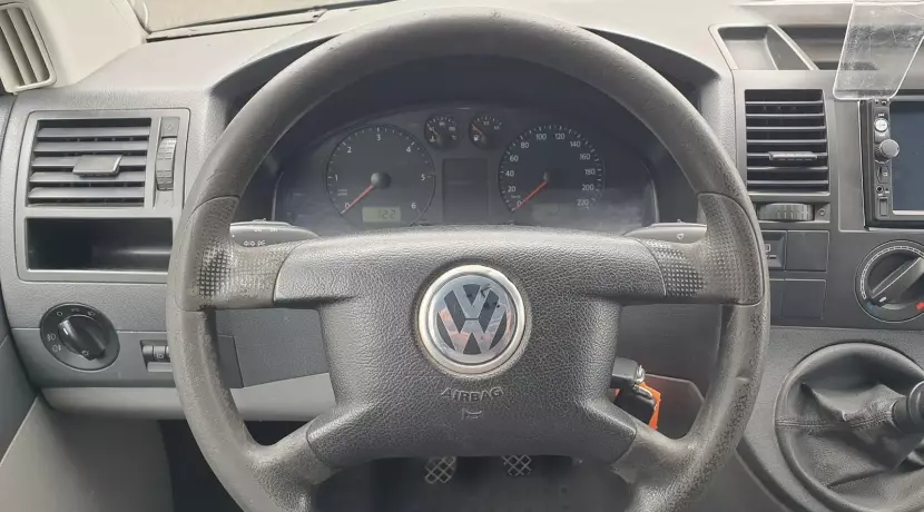 Volkswagen Transporter FGN VITRE CM 2.5 TDI 130 2.8T 4MOTION