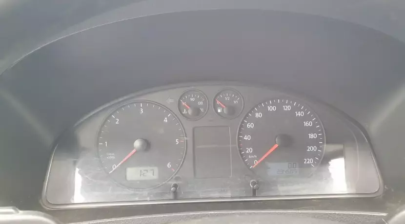 Volkswagen Transporter FGN VITRE CM 2.5 TDI 130 2.8T 4MOTION