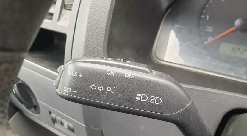 Volkswagen Transporter FGN VITRE CM 2.5 TDI 130 2.8T 4MOTION