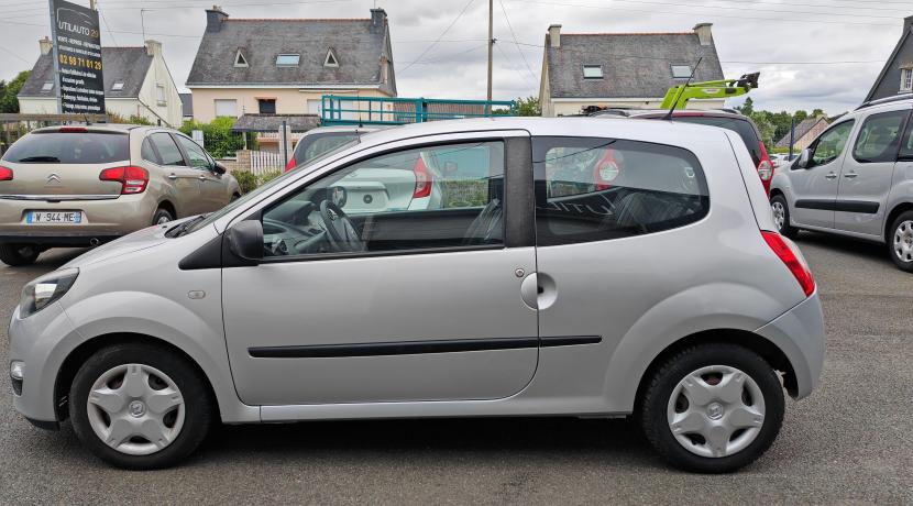 Renault Twingo 2 II (2) 1.2 LEV 16V 75 LIFE ECO2
