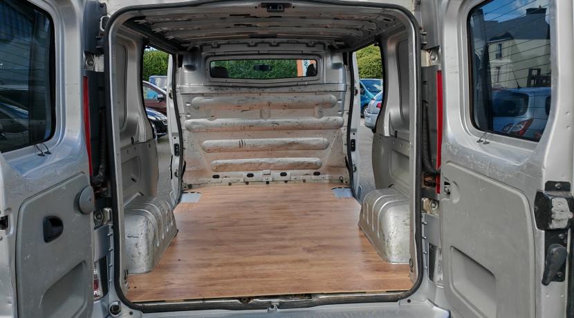 Renault Trafic 2 FOURGON CONFORT L1H1 1200KG 2.0 DCI 115