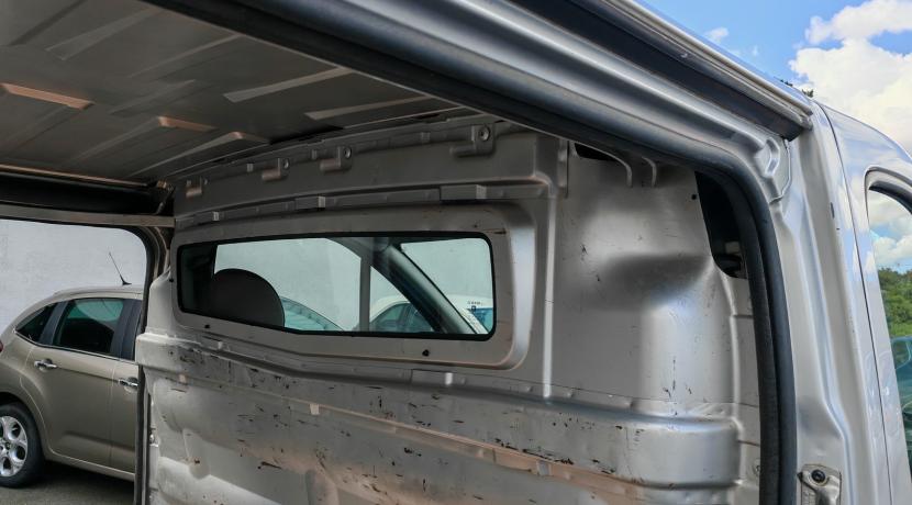 Renault Trafic 2 FOURGON CONFORT L1H1 1200KG 2.0 DCI 115