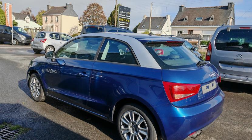 Audi A1 1.4 TFSI 122 AMBIENTE S TRONIC