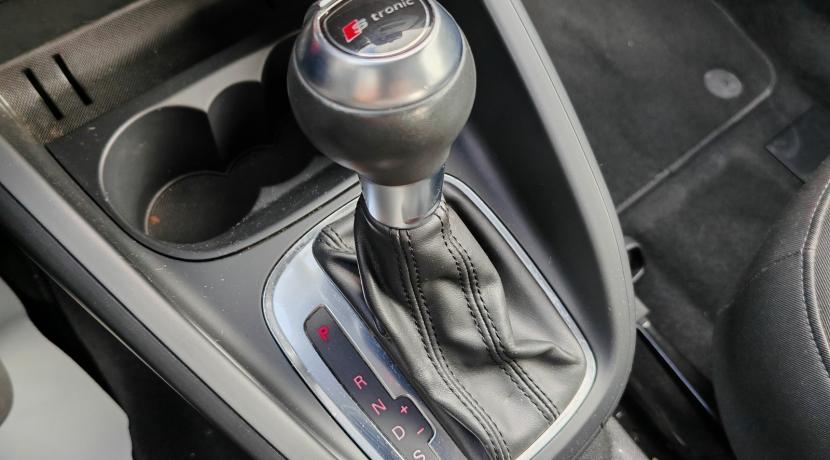 Audi A1 1.4 TFSI 122 AMBIENTE S TRONIC