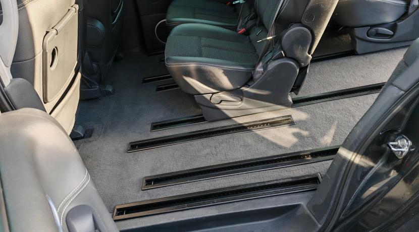 Renault Espace 4 IV (3) 2.0 DCI 130 LIMITED 7Pl