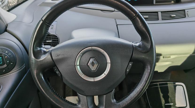 Renault Espace 4 IV (3) 2.0 DCI 130 LIMITED 7Pl