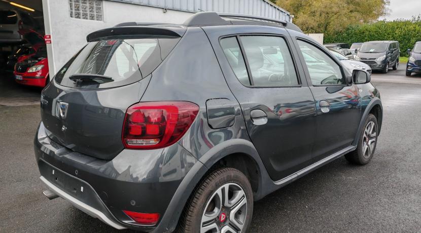 Dacia Sandero 2 Stepway II (2) STEPWAY 0.9 TCE 90 TECHROAD