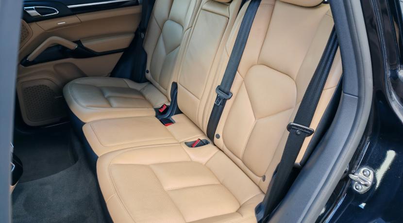 Porsche Cayenne 2 II (2) 3.0 V6 D 262 TIPTRONIC