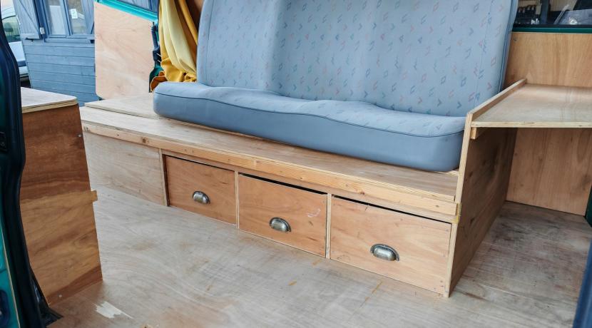 Volkswagen Transporter Fourgon 2.4D 80 COURT D 5P