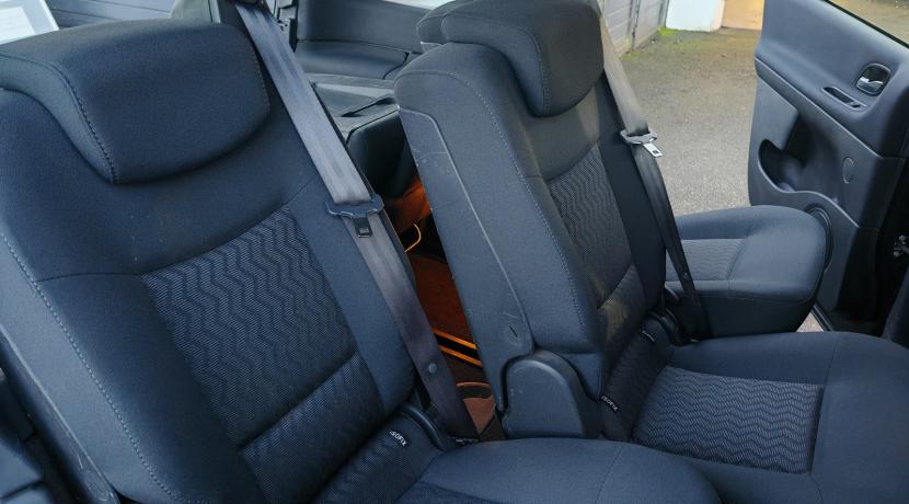 Renault Espace 4 IV  2.0 DCI 130 EXPRESSION