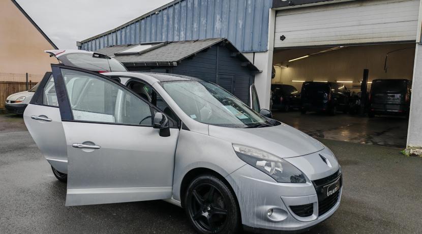 Renault Scenic 3 III 1.5 DCI 105 EXPRESSION