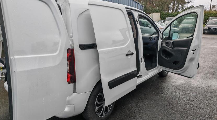 Peugeot Partner 2 Fourgon II (2) 1.6 BLUEHDI 100 S&amp;S STANDARD PREMIUM