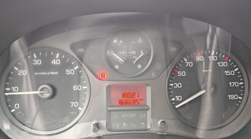 Peugeot Partner 2 Fourgon II (2) 1.6 BLUEHDI 100 S&amp;S STANDARD PREMIUM