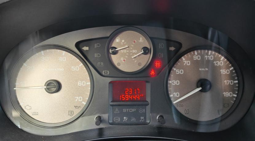 Peugeot Partner Tepee II 1.6 HDI 90 TEPEE STYLE