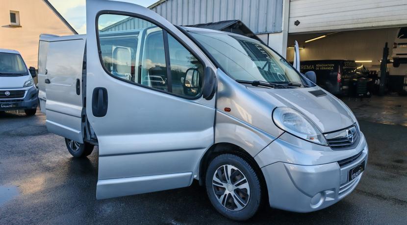 Opel Vivaro FOURGON F2700 C1 2.0 CDTI 115