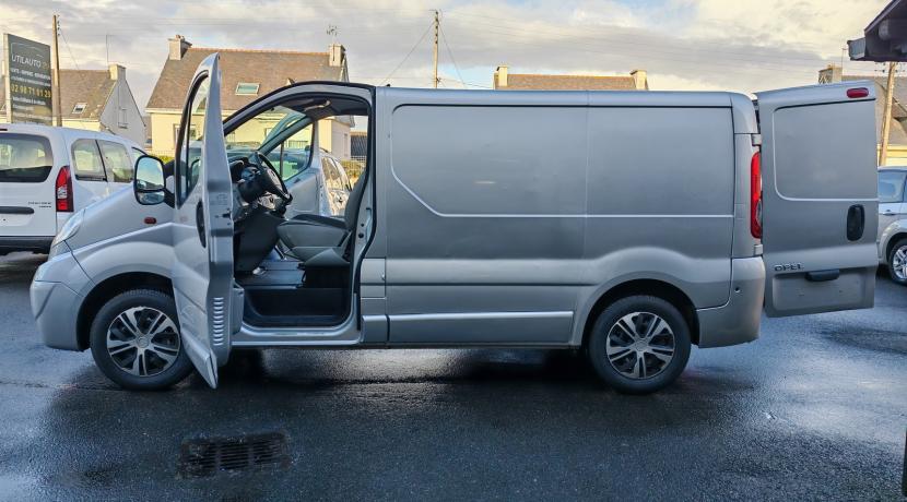 Opel Vivaro FOURGON F2700 C1 2.0 CDTI 115