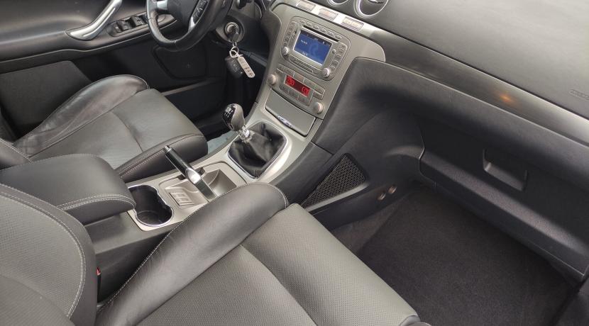 Ford S-max 2.0 TDCI 140 DPF TITANIUM BV6 7PL